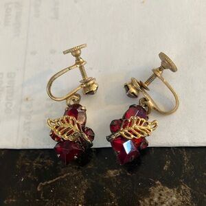 Screwback vintage earrings